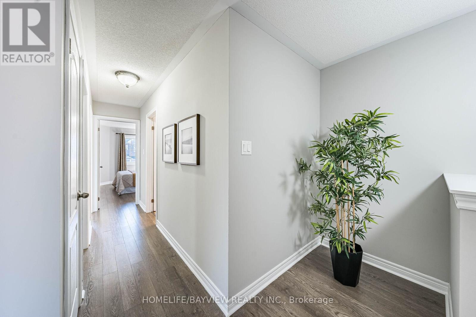 61 Four Seasons Crescent, Newmarket, Ontario  L9N 0C4 - Photo 29 - N12489292