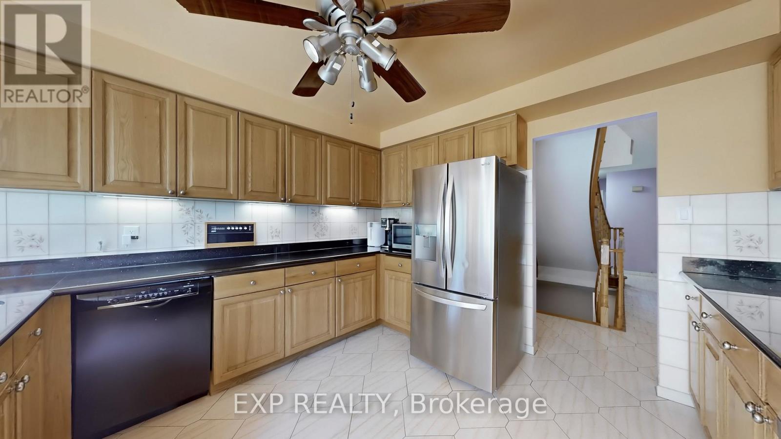 94 Coledale Road, Markham, Ontario  L3R 7V9 - Photo 15 - N12489300