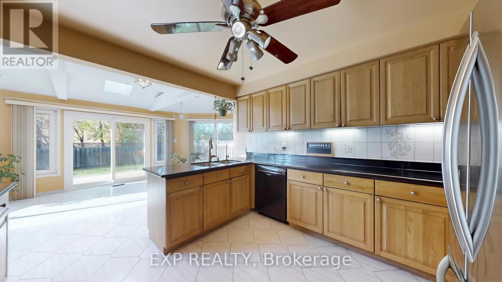 94 Coledale Road, Markham, Ontario  L3R 7V9 - Photo 16 - N12489300