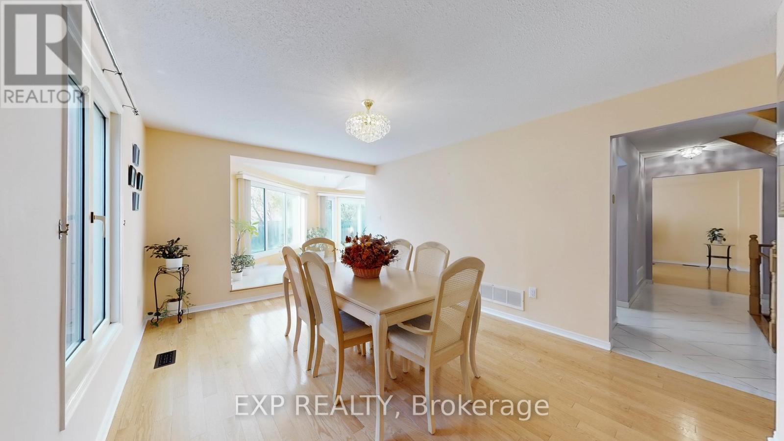 94 Coledale Road, Markham, Ontario  L3R 7V9 - Photo 20 - N12489300