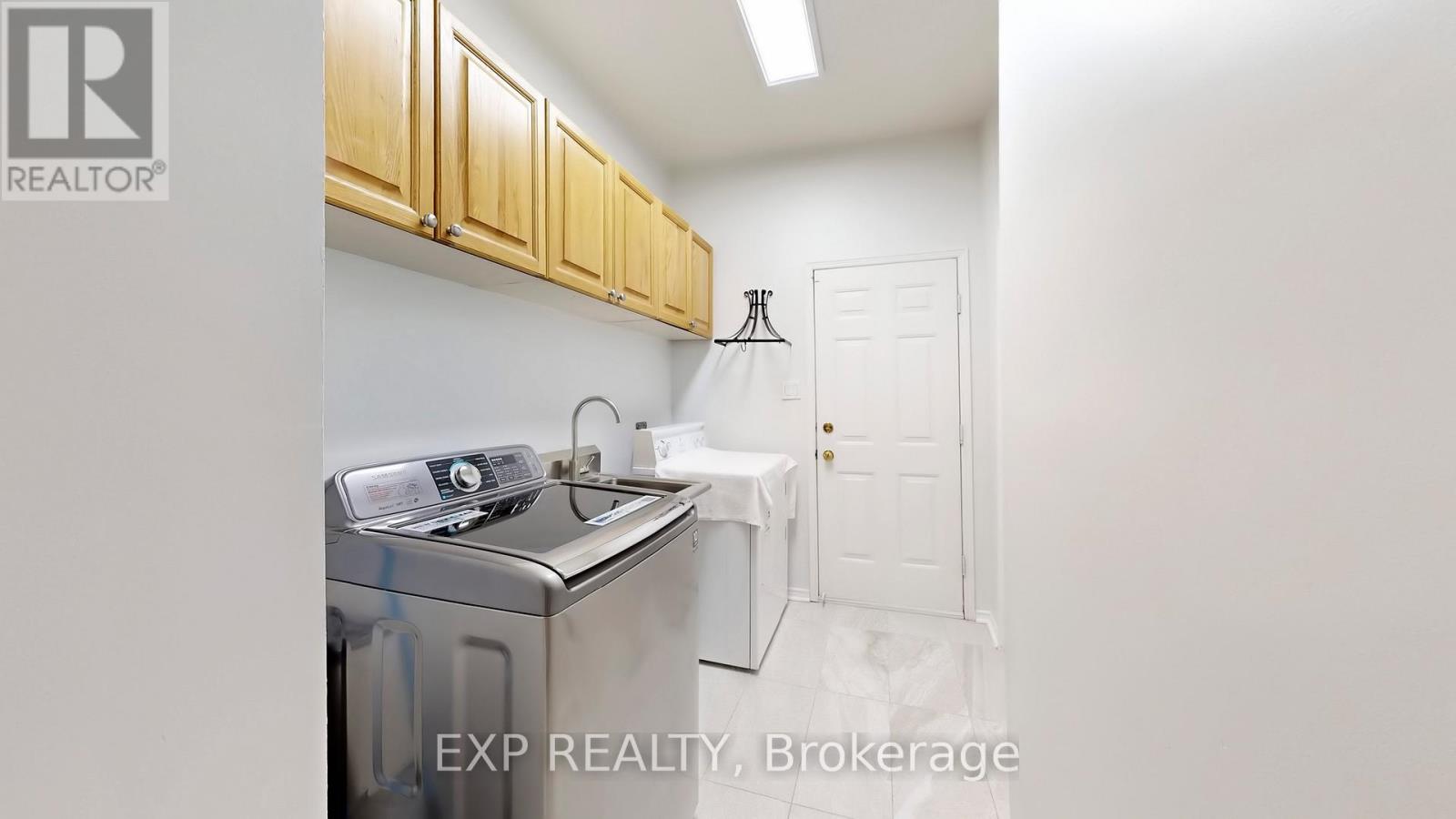 94 Coledale Road, Markham, Ontario  L3R 7V9 - Photo 22 - N12489300