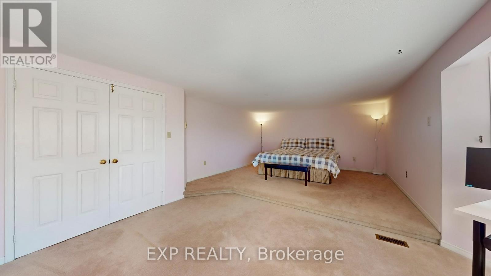 94 Coledale Road, Markham, Ontario  L3R 7V9 - Photo 31 - N12489300