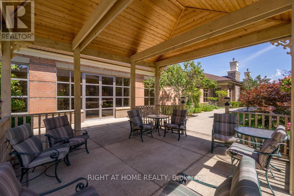 1301 - 100 Burloak Drive, Burlington, Ontario  L7L 6P6 - Photo 33 - W12489310