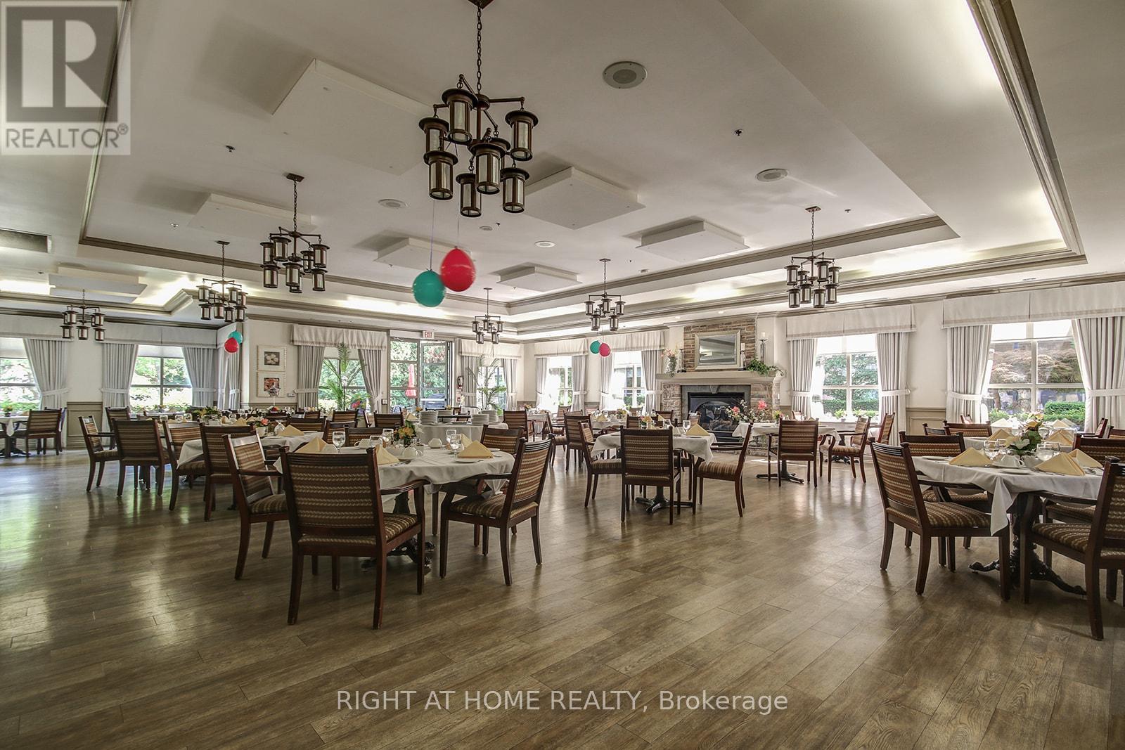 1301 - 100 Burloak Drive, Burlington, Ontario  L7L 6P6 - Photo 41 - W12489310