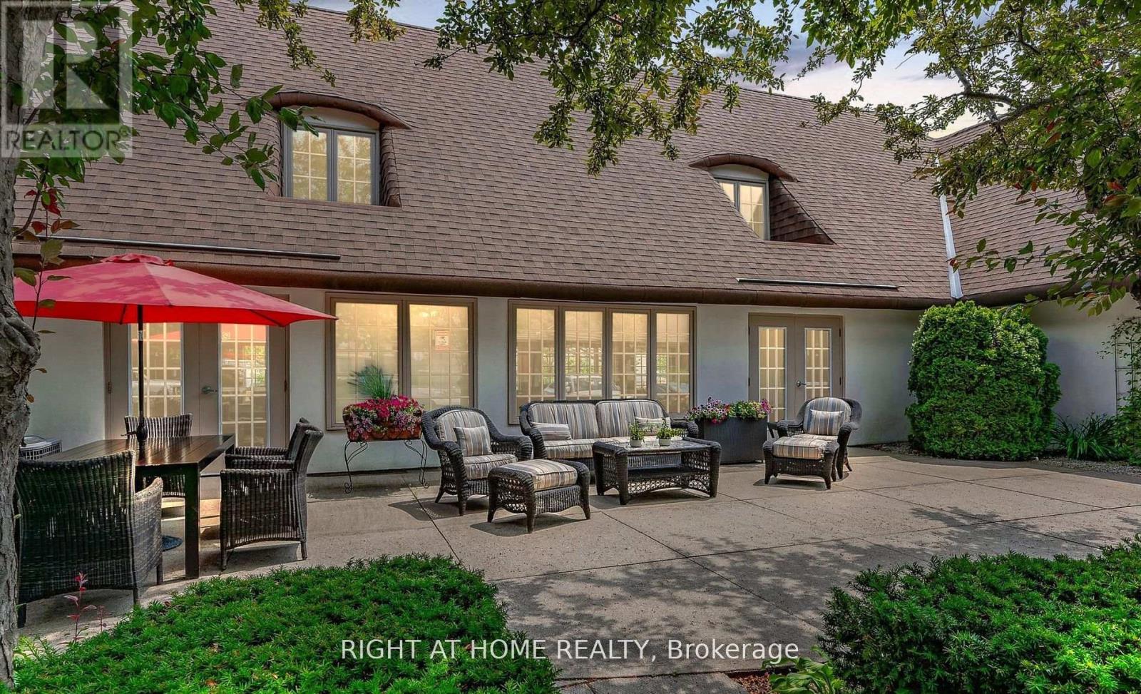 1301 - 100 Burloak Drive, Burlington, Ontario  L7L 6P6 - Photo 43 - W12489310