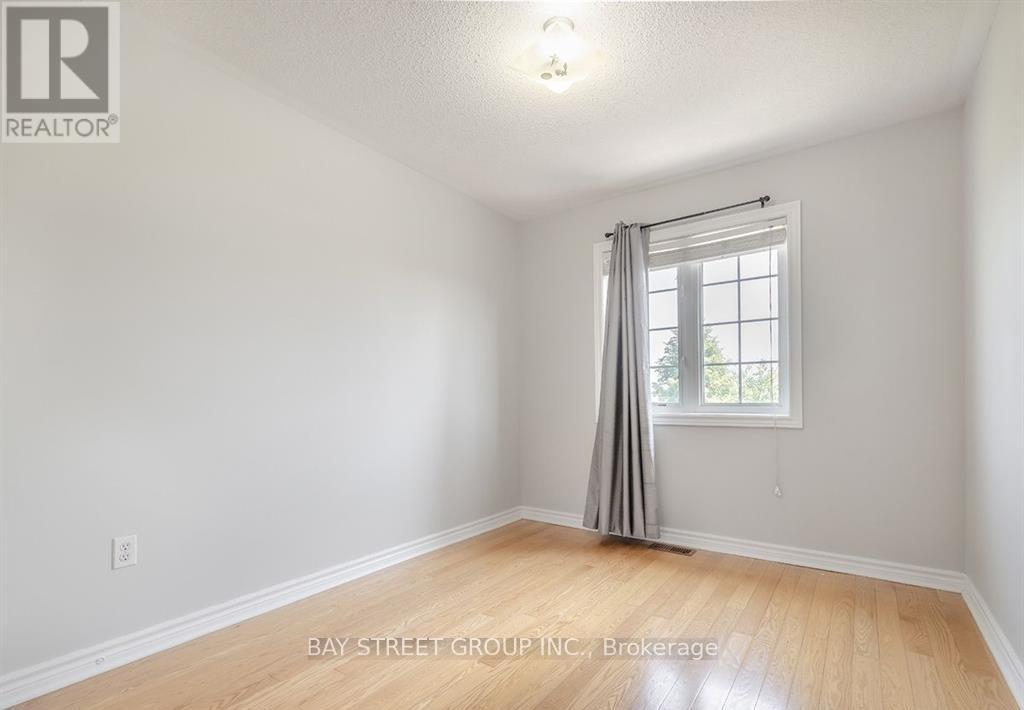 81 Village Vista Way, Vaughan, Ontario  L6A 3S4 - Photo 15 - N12489302