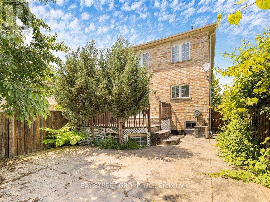 81 Village Vista Way, Vaughan, Ontario  L6A 3S4 - Photo 24 - N12489302