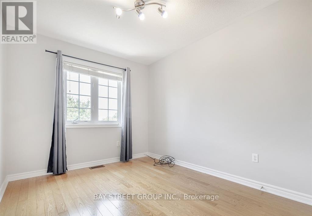 81 Village Vista Way, Vaughan, Ontario  L6A 3S4 - Photo 16 - N12489302