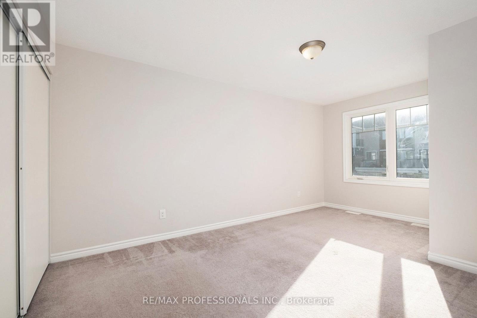 2241 Watercolours Way, Ottawa, Ontario  K2J 6R2 - Photo 16 - X12489306