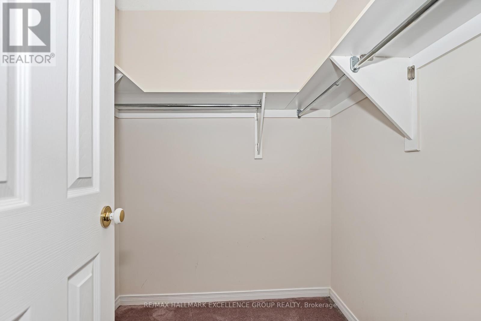 1556 Tonilee Drive, Ottawa, Ontario  K1J 1C1 - Photo 26 - X12489324