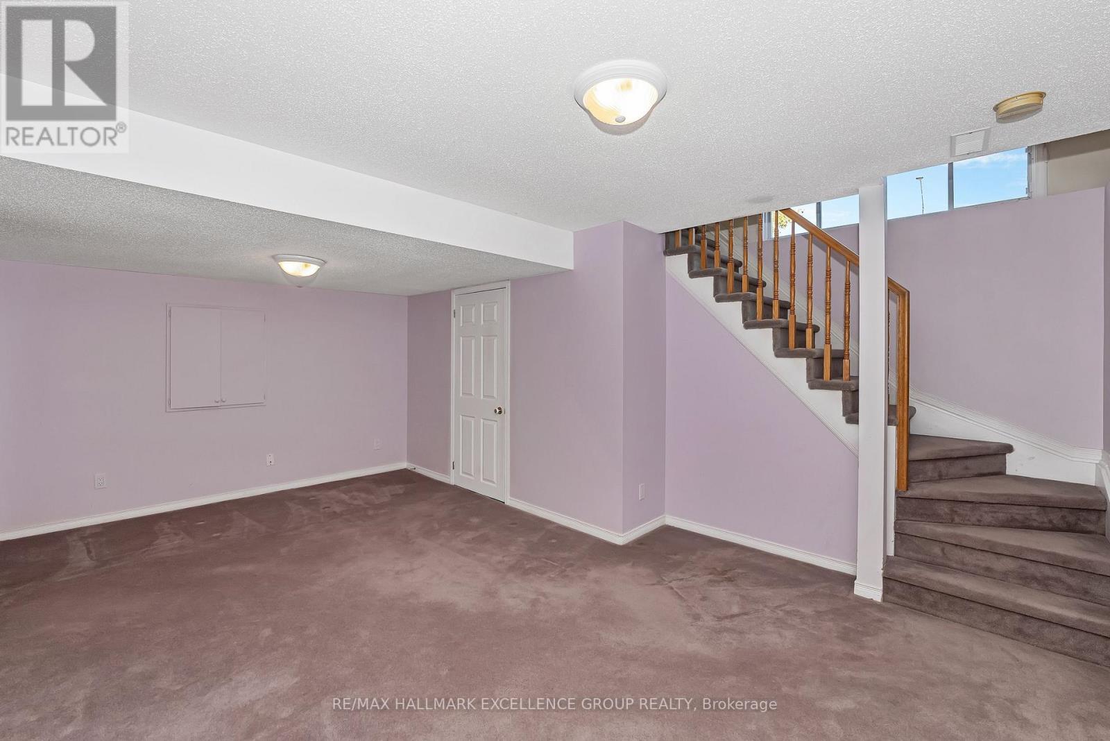 1556 Tonilee Drive, Ottawa, Ontario  K1J 1C1 - Photo 37 - X12489324