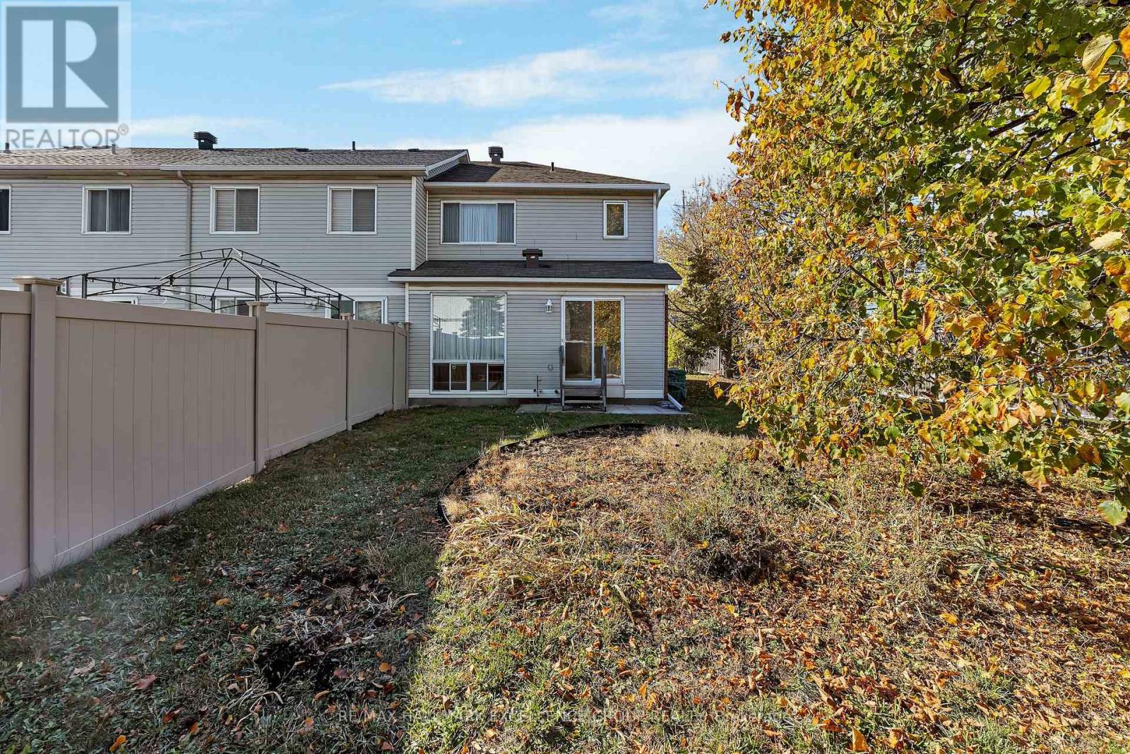 1556 Tonilee Drive, Ottawa, Ontario  K1J 1C1 - Photo 46 - X12489324