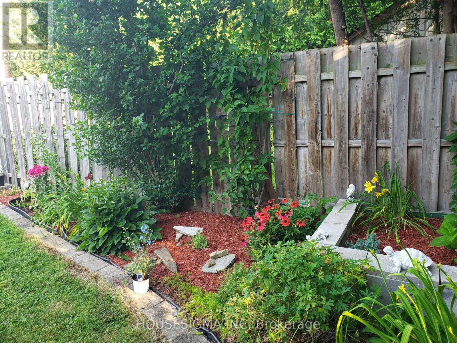 1767 Bonaventure Terrace, Ottawa, Ontario  K1C 1W6 - Photo 36 - X12489334