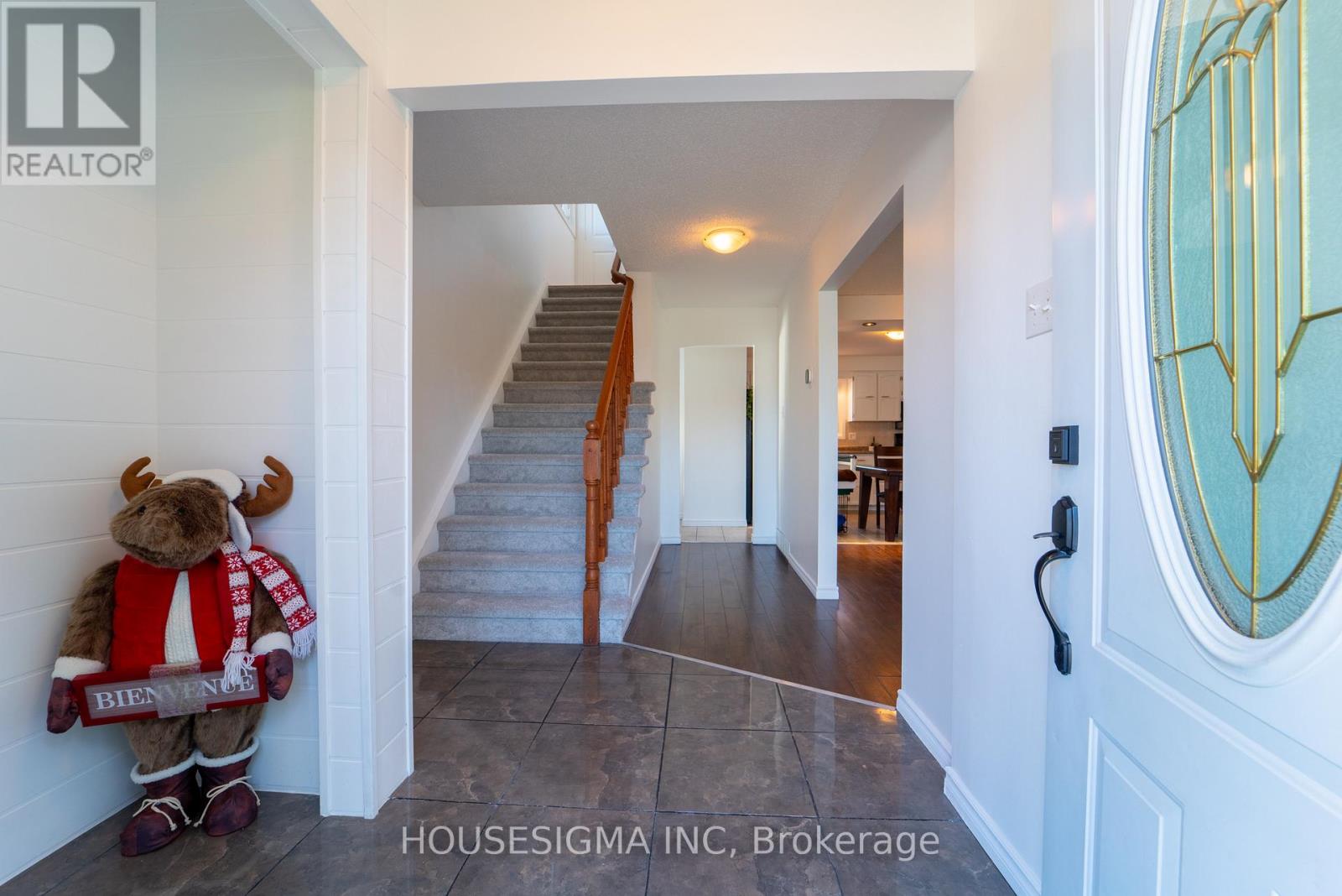 1767 Bonaventure Terrace, Ottawa, Ontario  K1C 1W6 - Photo 5 - X12489334