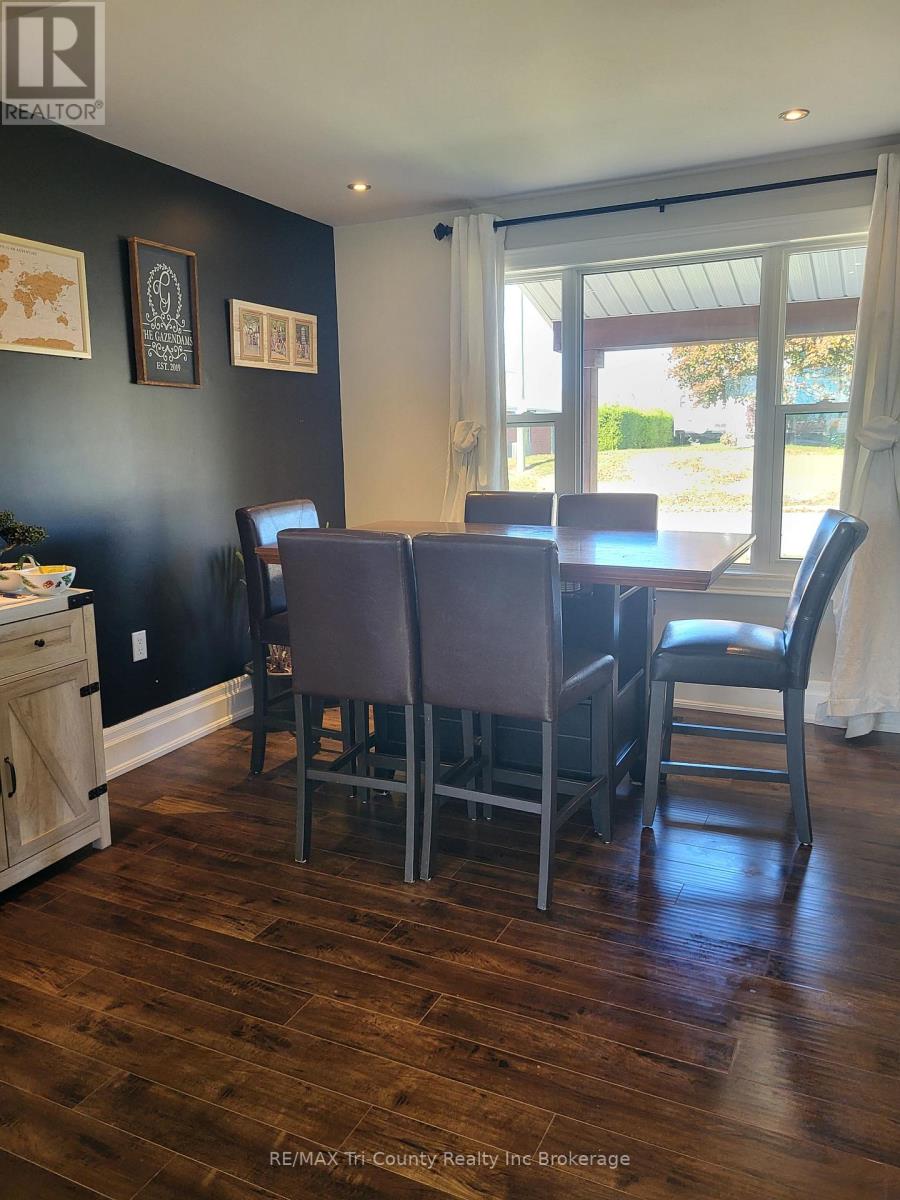 324110 Mount Elgin Road, South-West Oxford, Ontario  N0J 1N0 - Photo 5 - X12489346