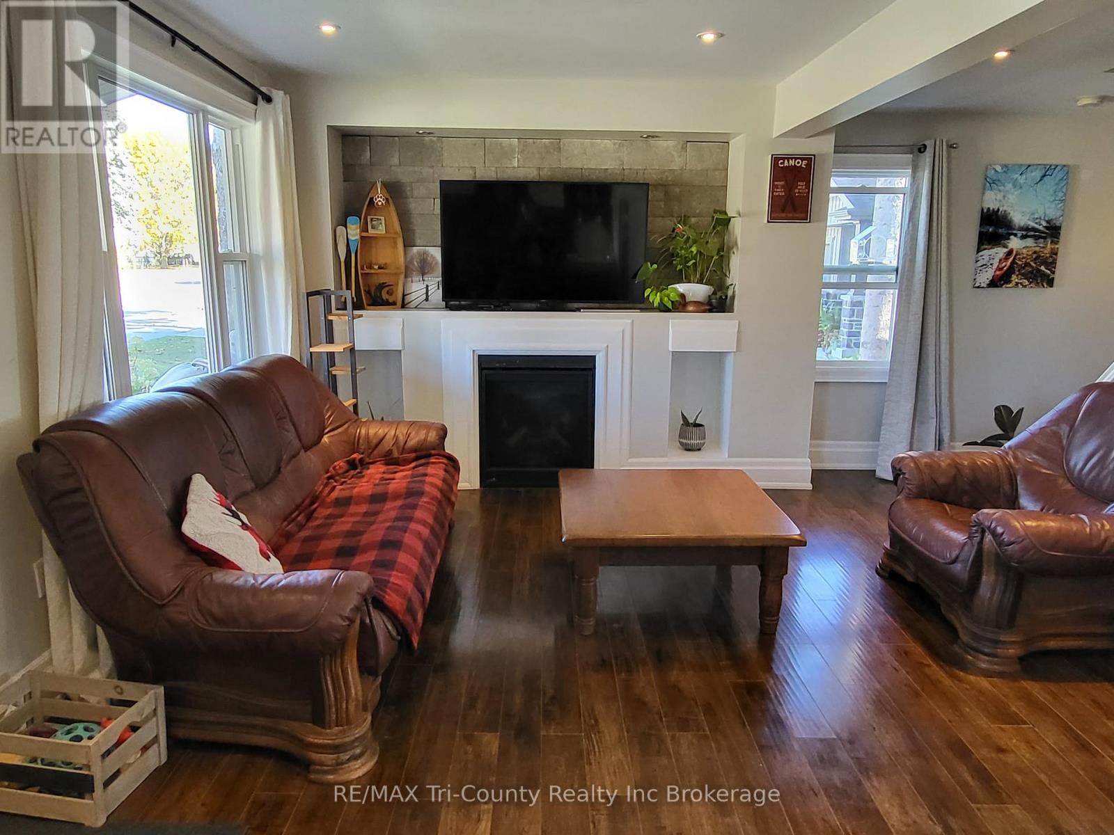 324110 Mount Elgin Road, South-West Oxford, Ontario  N0J 1N0 - Photo 7 - X12489346