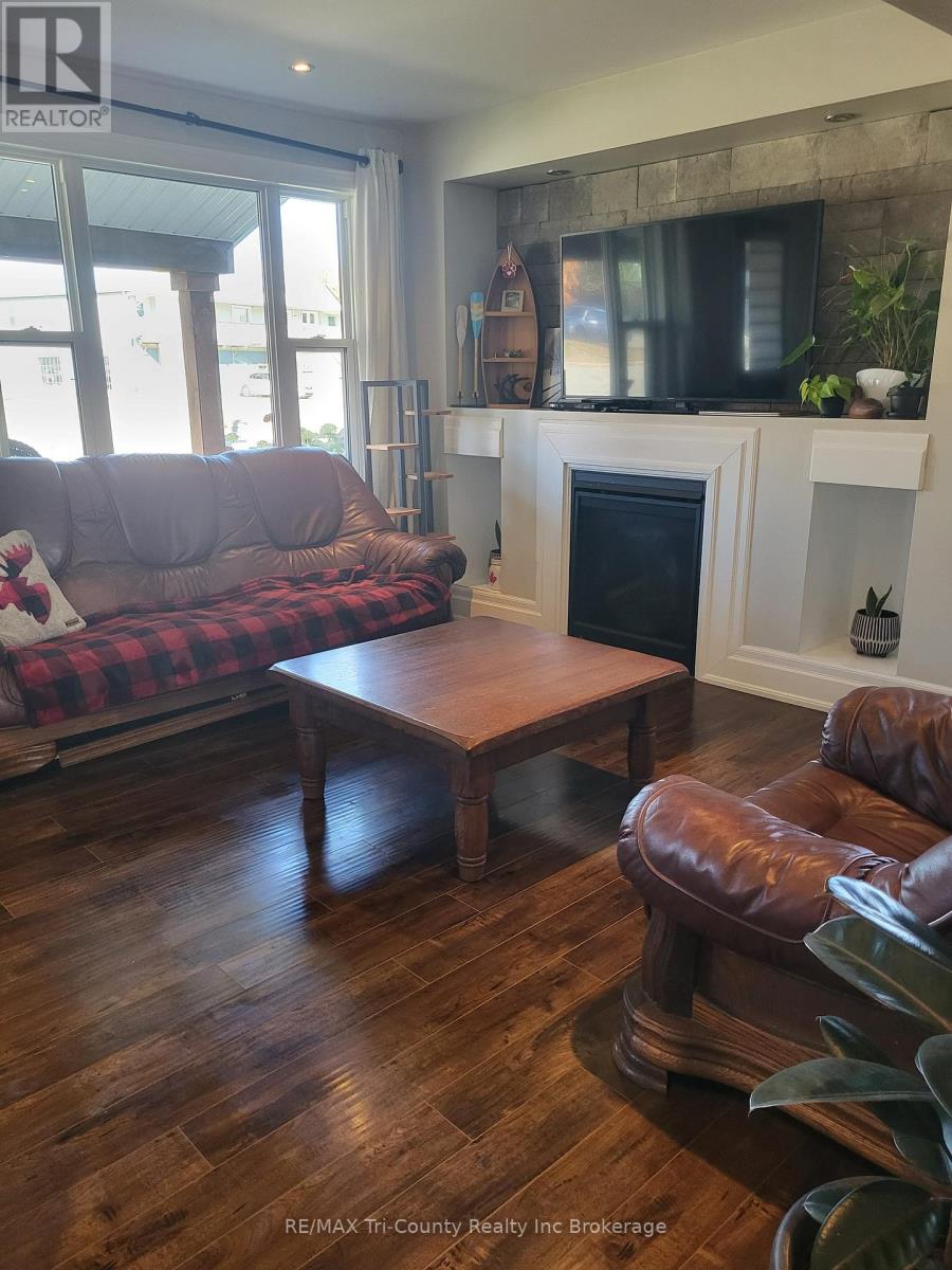 324110 Mount Elgin Road, South-West Oxford, Ontario  N0J 1N0 - Photo 8 - X12489346