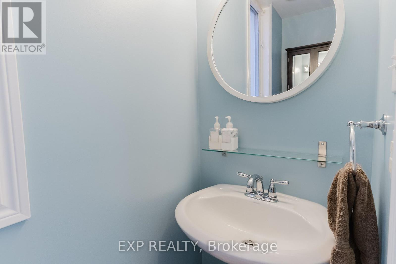 1821 Maple Grove Road, Ottawa, Ontario  K2S 0M4 - Photo 39 - X12489172