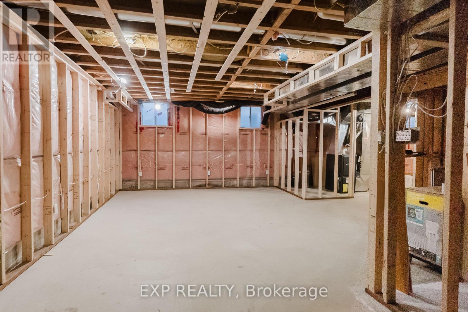 1821 Maple Grove Road, Ottawa, Ontario  K2S 0M4 - Photo 32 - X12489172