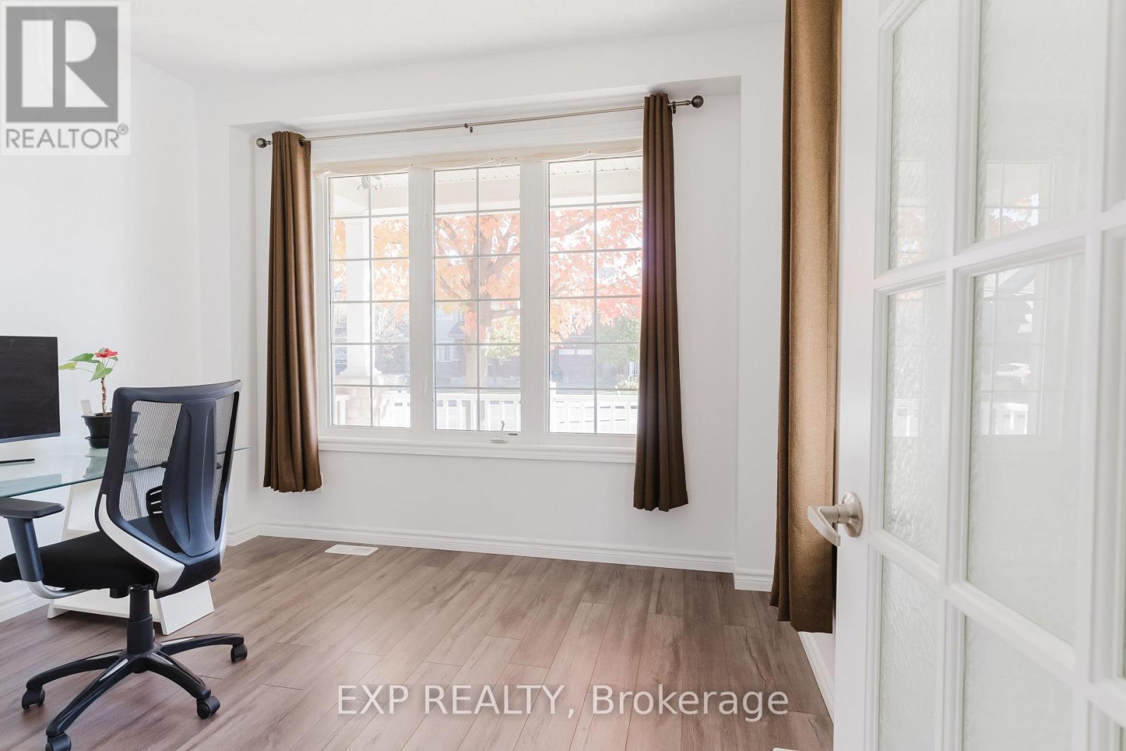 1821 Maple Grove Road, Ottawa, Ontario  K2S 0M4 - Photo 7 - X12489172