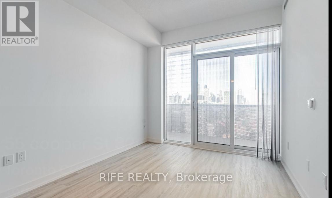 3202 - 55 Cooper Street, Toronto, Ontario  M5E 0G1 - Photo 4 - C12489332