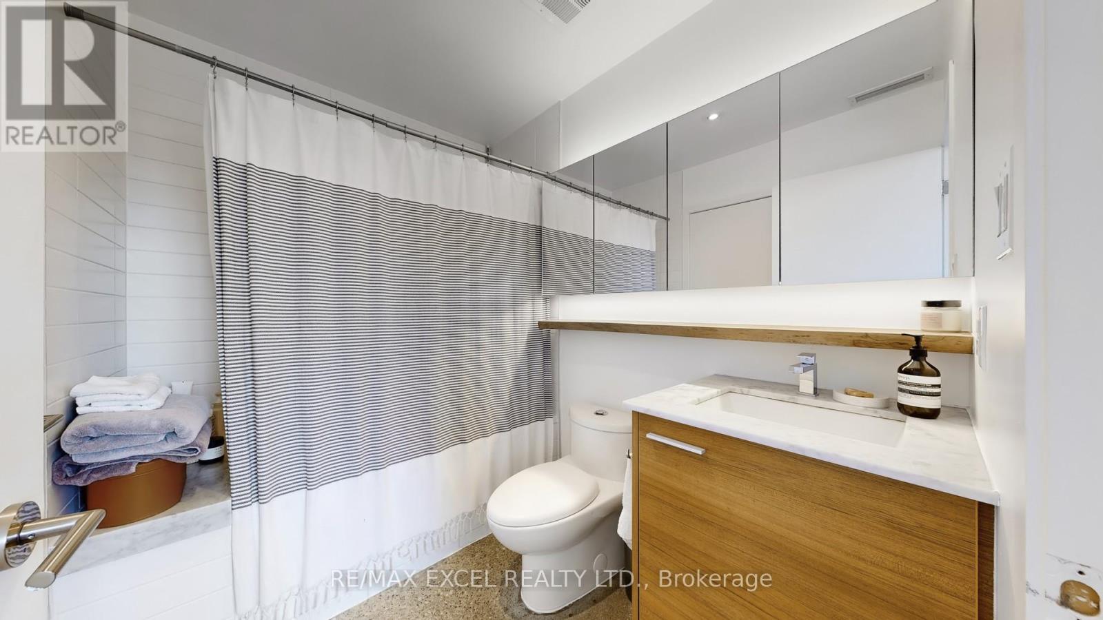 602 - 569 King Street E, Toronto, Ontario  M5A 1M5 - Photo 22 - C12489336