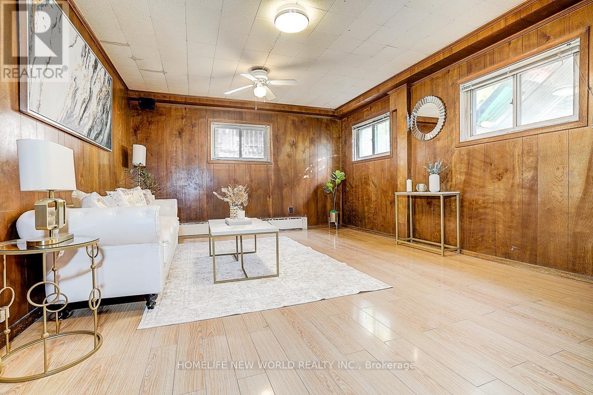 1263 Davenport Road, Toronto, Ontario  M6H 2H2 - Photo 38 - W12489326