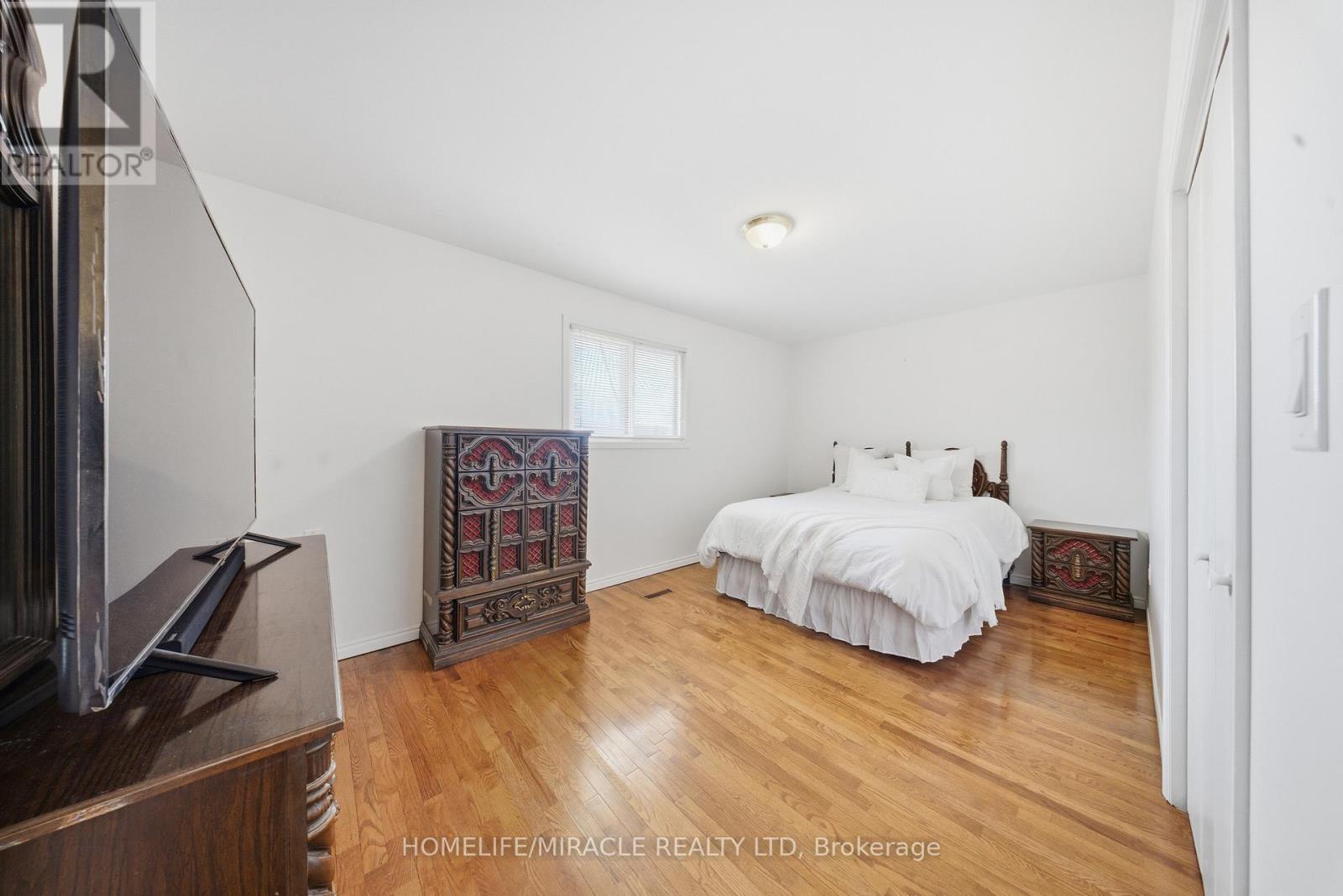 4343 Alta Court, Mississauga, Ontario  L4Z 1N6 - Photo 34 - W12489348