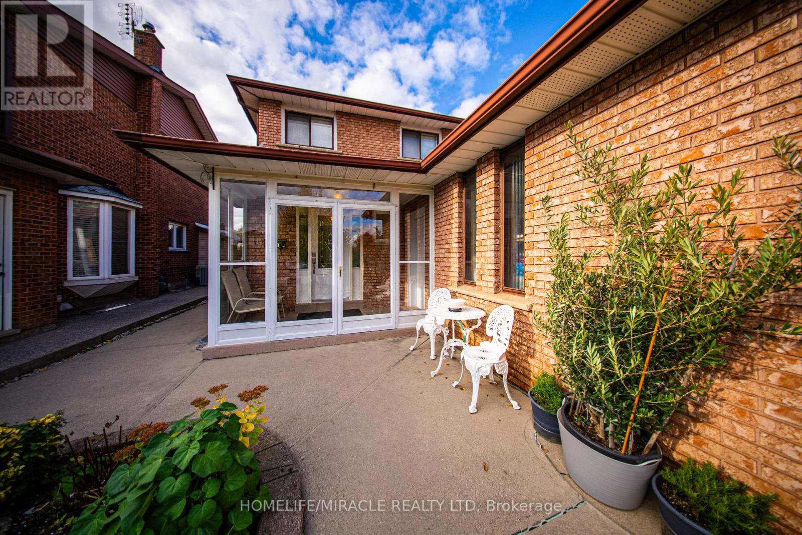 4343 Alta Court, Mississauga, Ontario  L4Z 1N6 - Photo 7 - W12489348