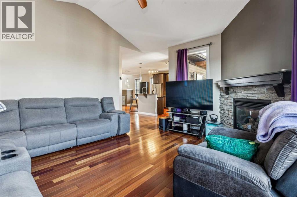 25 Westridge Way, Okotoks, Alberta  T1S 0K1 - Photo 12 - A2197796