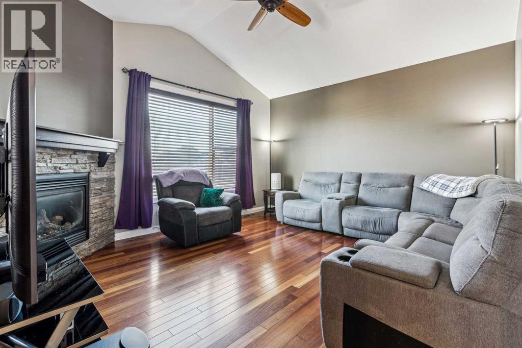 25 Westridge Way, Okotoks, Alberta  T1S 0K1 - Photo 11 - A2197796