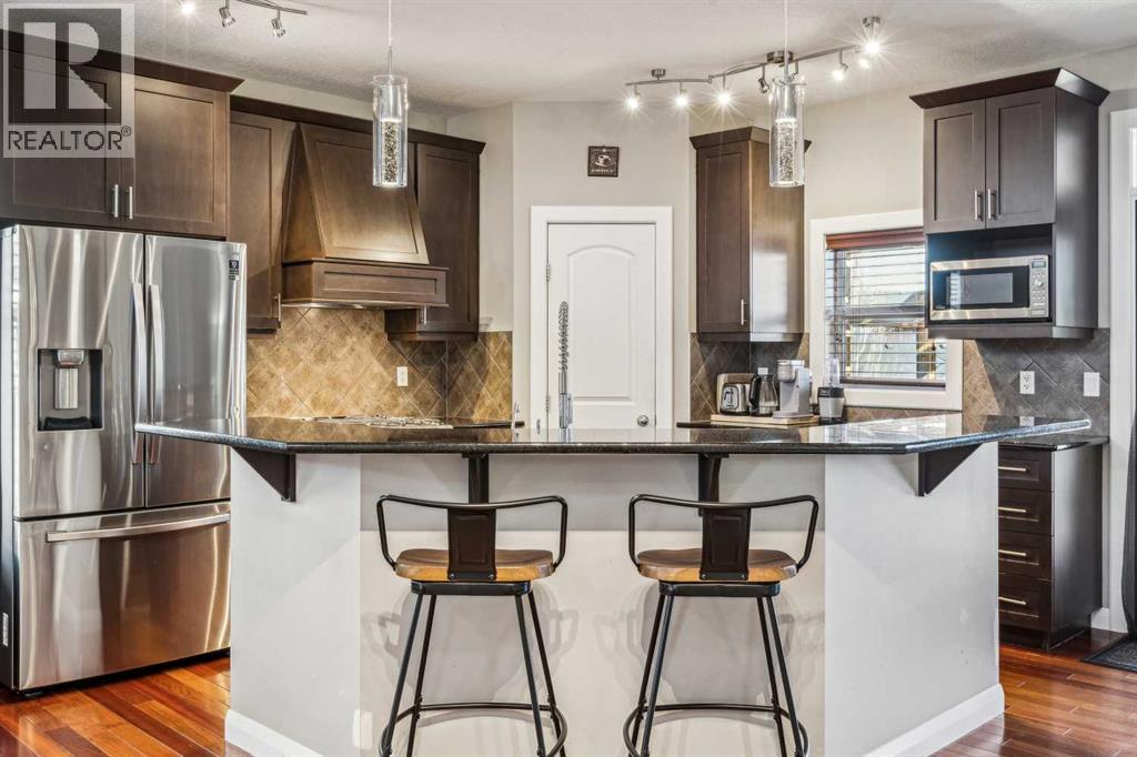 25 Westridge Way, Okotoks, Alberta  T1S 0K1 - Photo 9 - A2197796