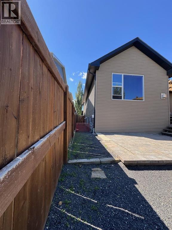 25 Westridge Way, Okotoks, Alberta  T1S 0K1 - Photo 44 - A2197796