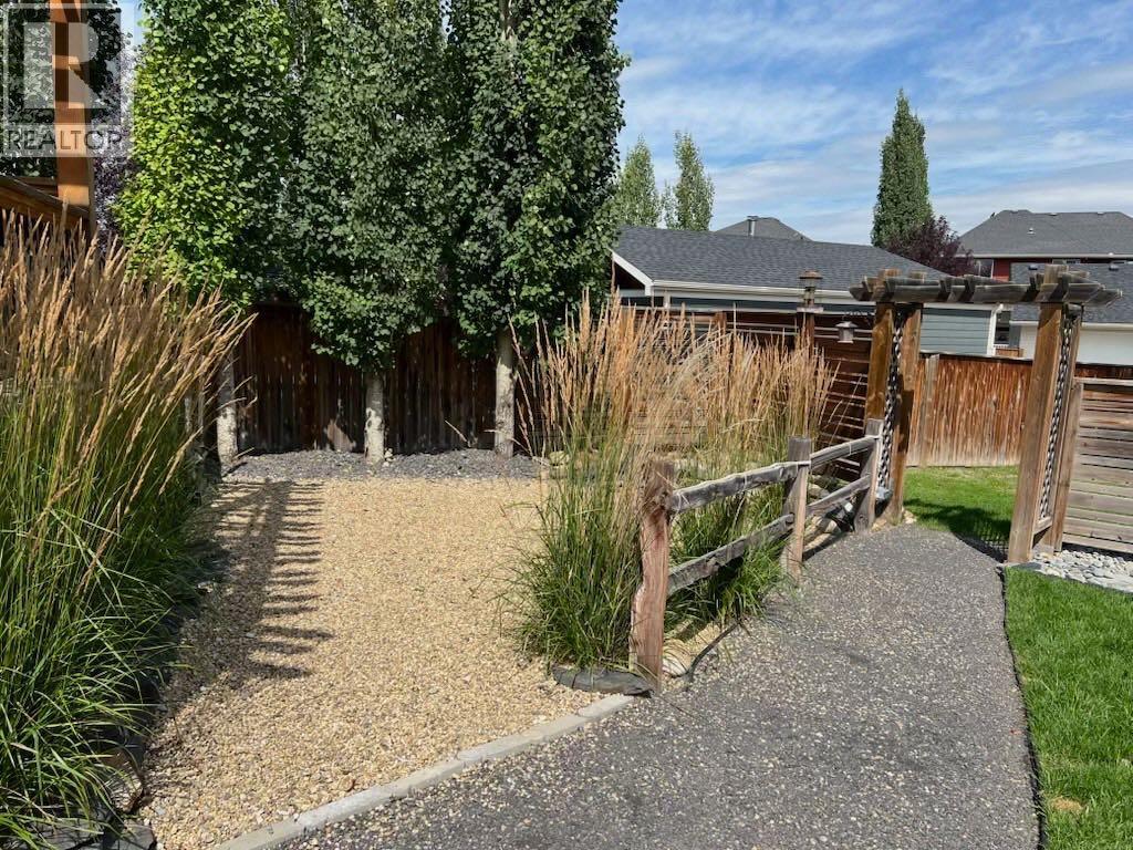 25 Westridge Way, Okotoks, Alberta  T1S 0K1 - Photo 42 - A2197796