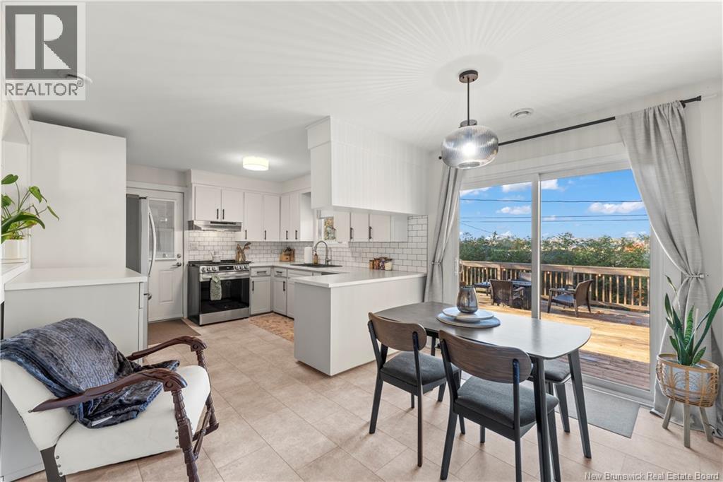601 Charline Avenue, Dieppe, New Brunswick  E1A 1C7 - Photo 8 - NB129235