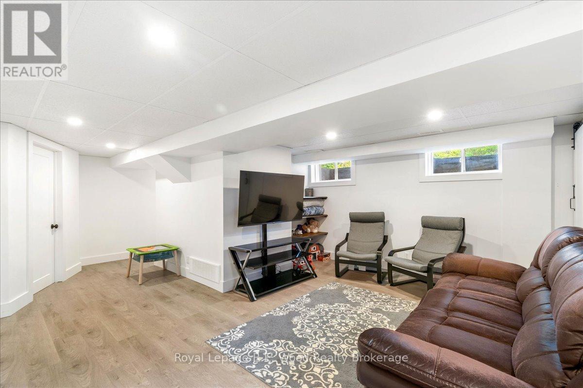 55541 Main Street, Bayham, Ontario  N0J 1Y0 - Photo 16 - X12285846