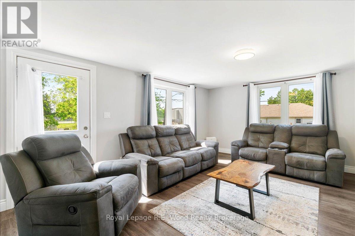 55541 Main Street, Bayham, Ontario  N0J 1Y0 - Photo 10 - X12285846