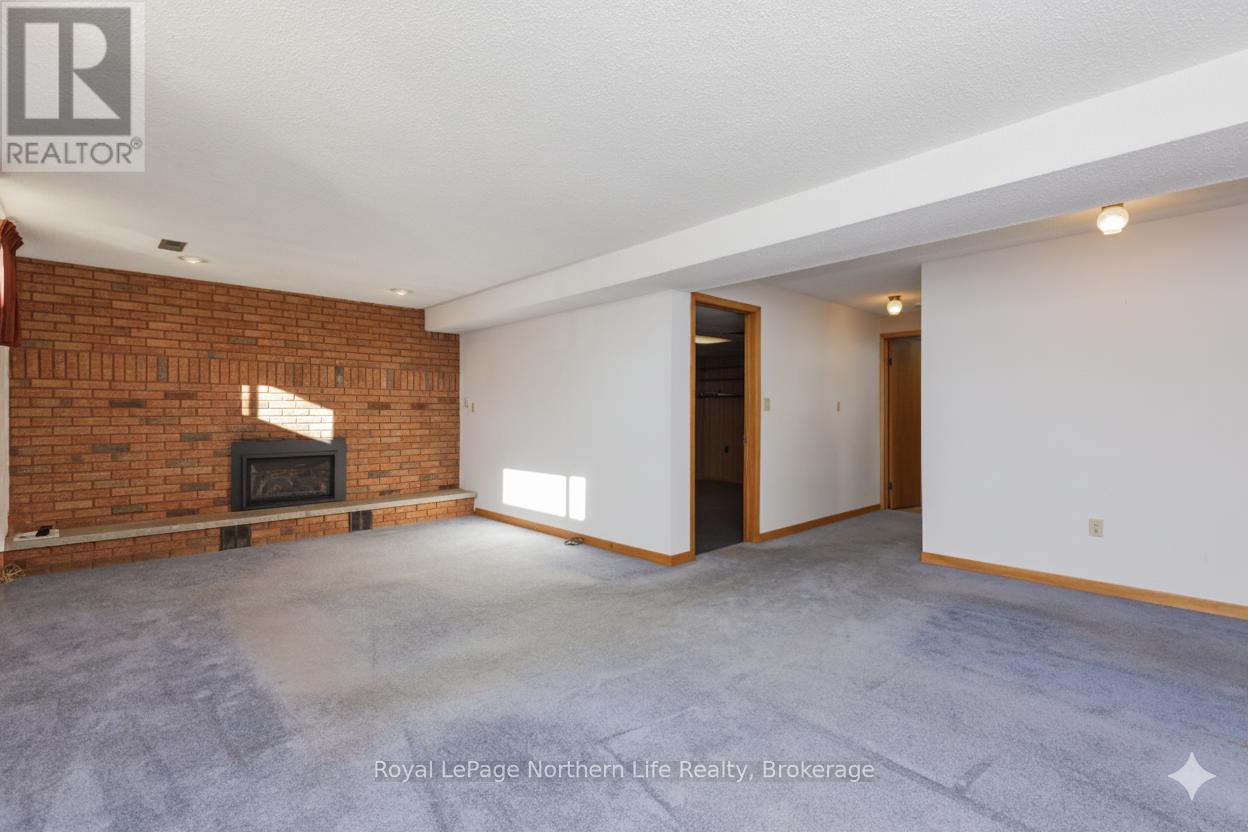 74 Belleview Crescent, North Bay, Ontario  P1B 8T7 - Photo 30 - X12489442