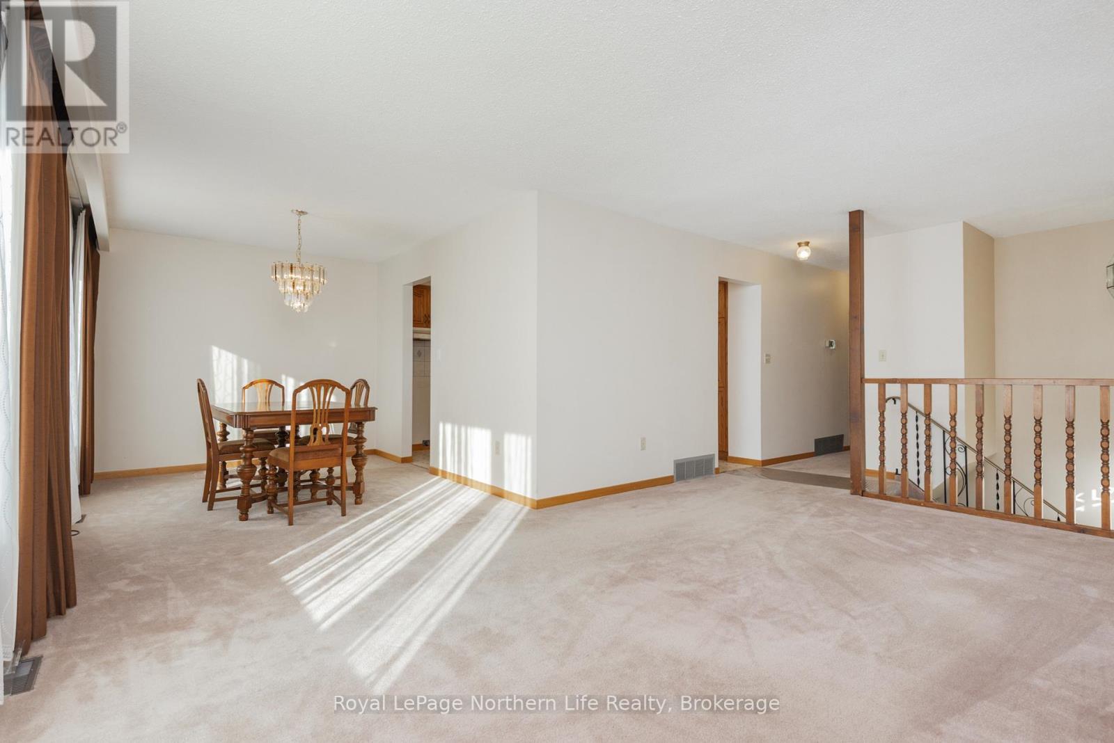 74 Belleview Crescent, North Bay, Ontario  P1B 8T7 - Photo 8 - X12489442