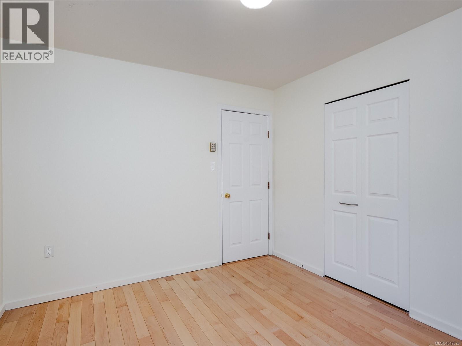 8 2070 Amelia Ave, Sidney, British Columbia  V8L 4X6 - Photo 19 - 1017828