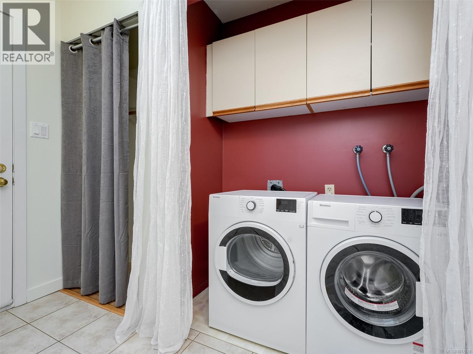 8 2070 Amelia Ave, Sidney, British Columbia  V8L 4X6 - Photo 21 - 1017828