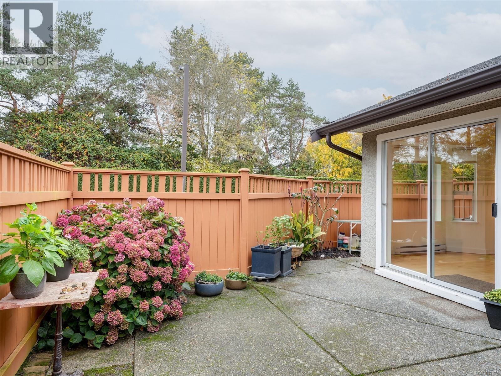 8 2070 Amelia Ave, Sidney, British Columbia  V8L 4X6 - Photo 25 - 1017828