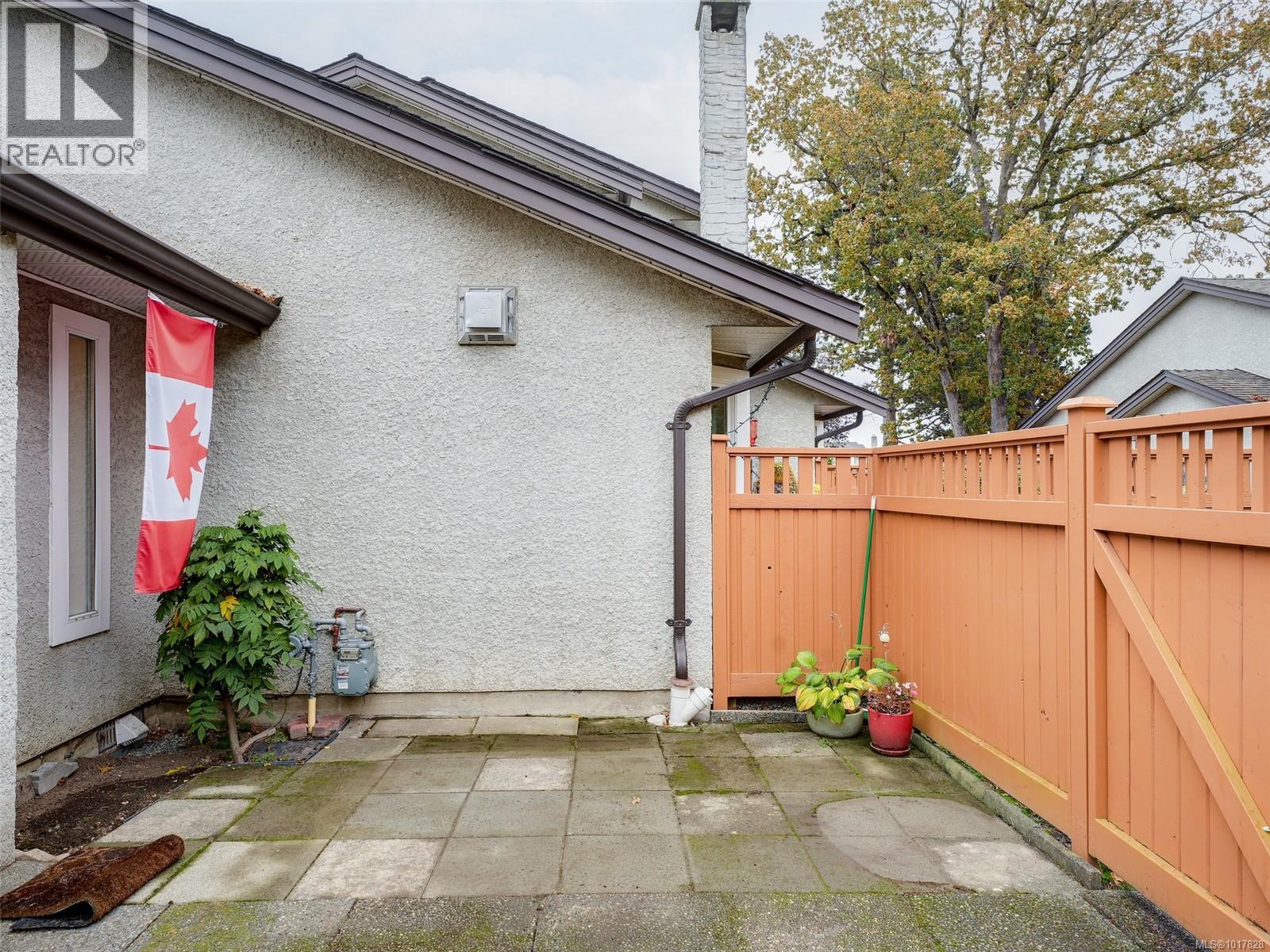 8 2070 Amelia Ave, Sidney, British Columbia  V8L 4X6 - Photo 26 - 1017828