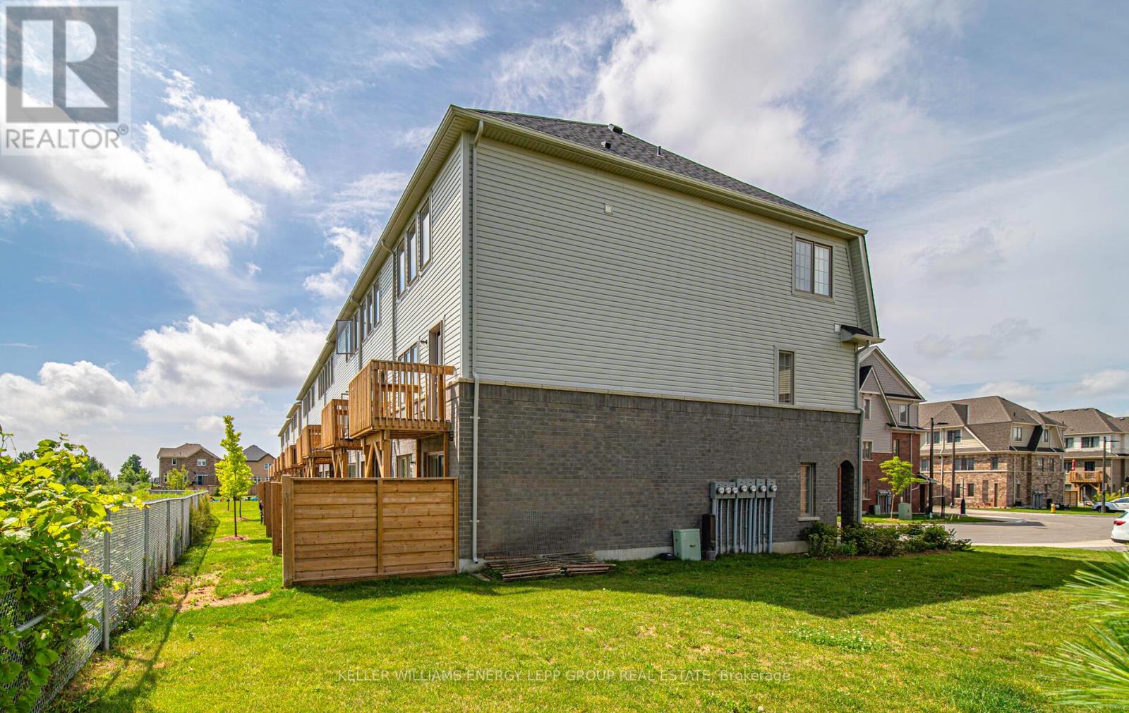 193 Danzatore Path, Oshawa (Windfields), Ontario  L1L 0P9 - Photo 7 - E12489440