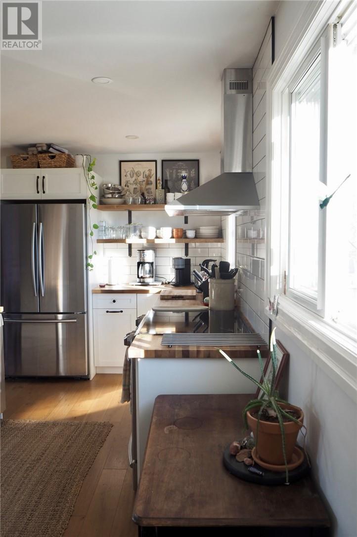 29 Noble, Killarney, Ontario  P0M 2A0 - Photo 5 - 2125431