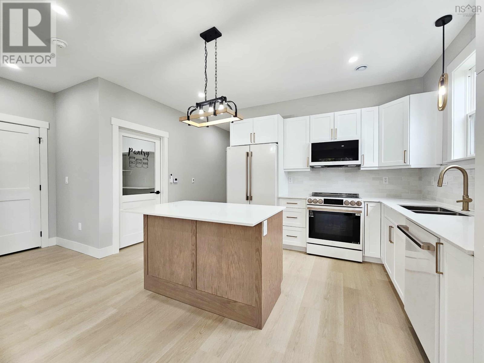 22 Wild Rose Drive, East Mountain, Nova Scotia  B6L 2N3 - Photo 4 - 202518878