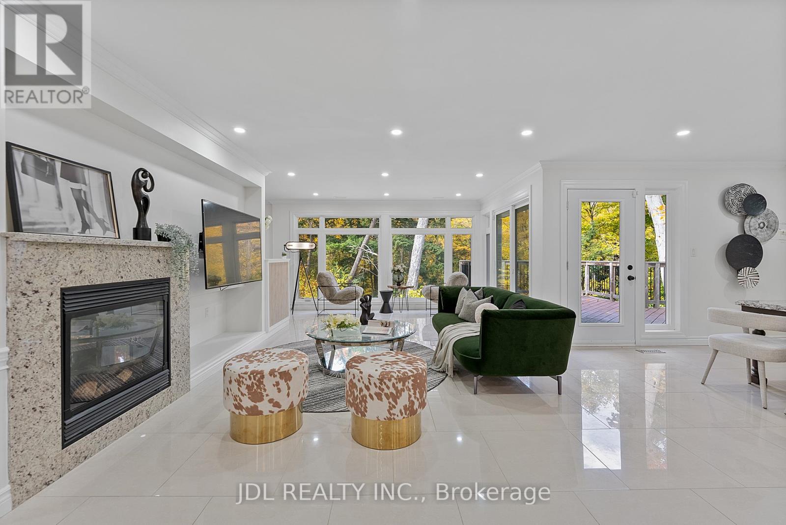 1859 Lincoln Green Close, Mississauga, Ontario  L5K 1C4 - Photo 27 - W12485007