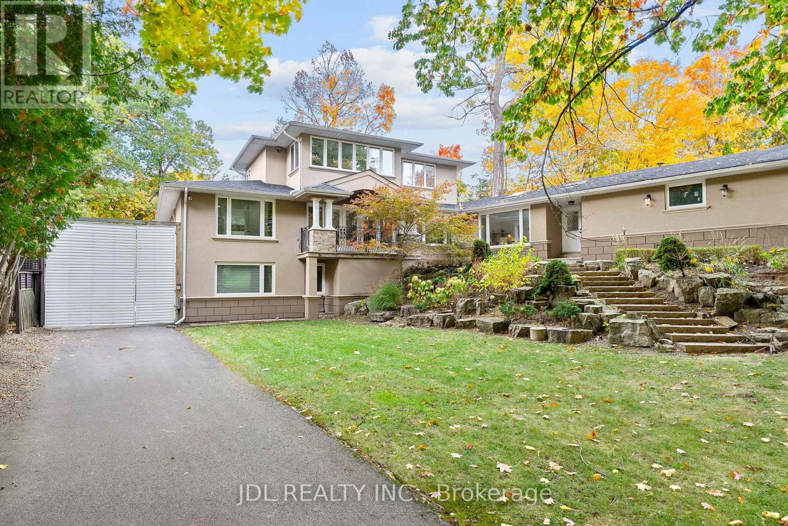 1859 Lincoln Green Close, Mississauga, Ontario  L5K 1C4 - Photo 6 - W12485007