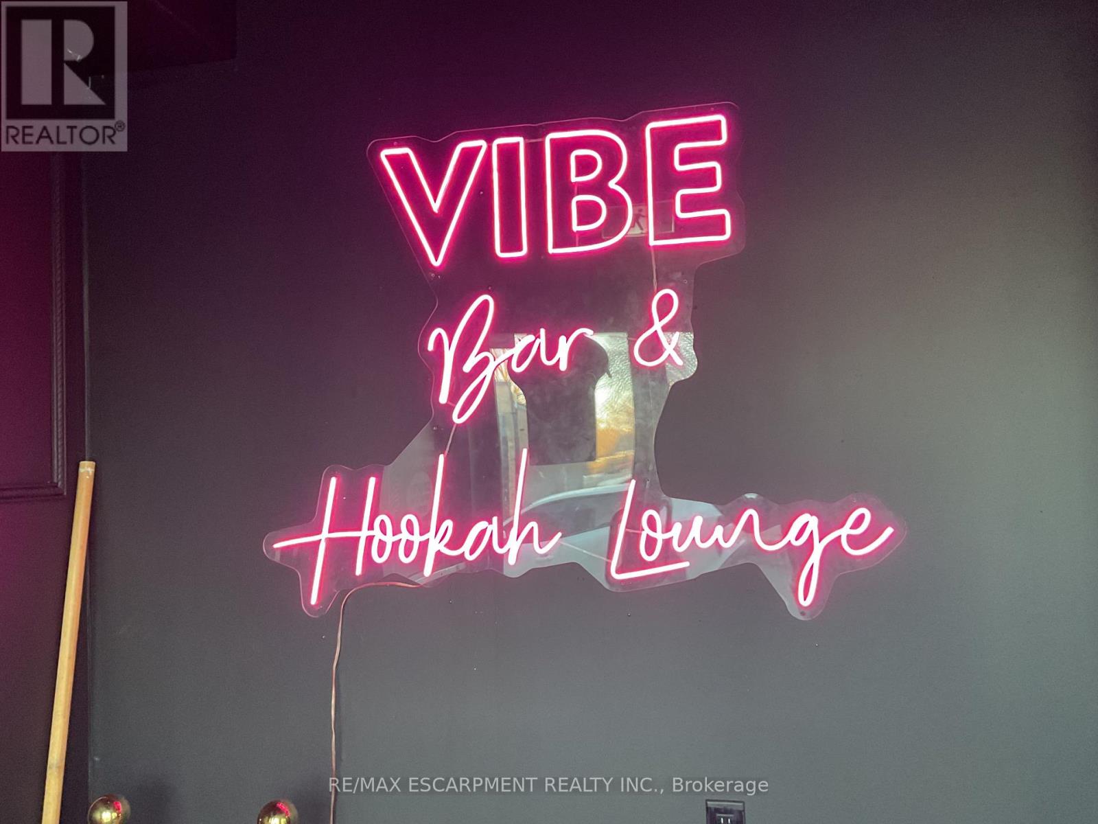 32 Main Street S, Newmarket, Ontario  L3Y 3Y4 - Photo 2 - N12231600