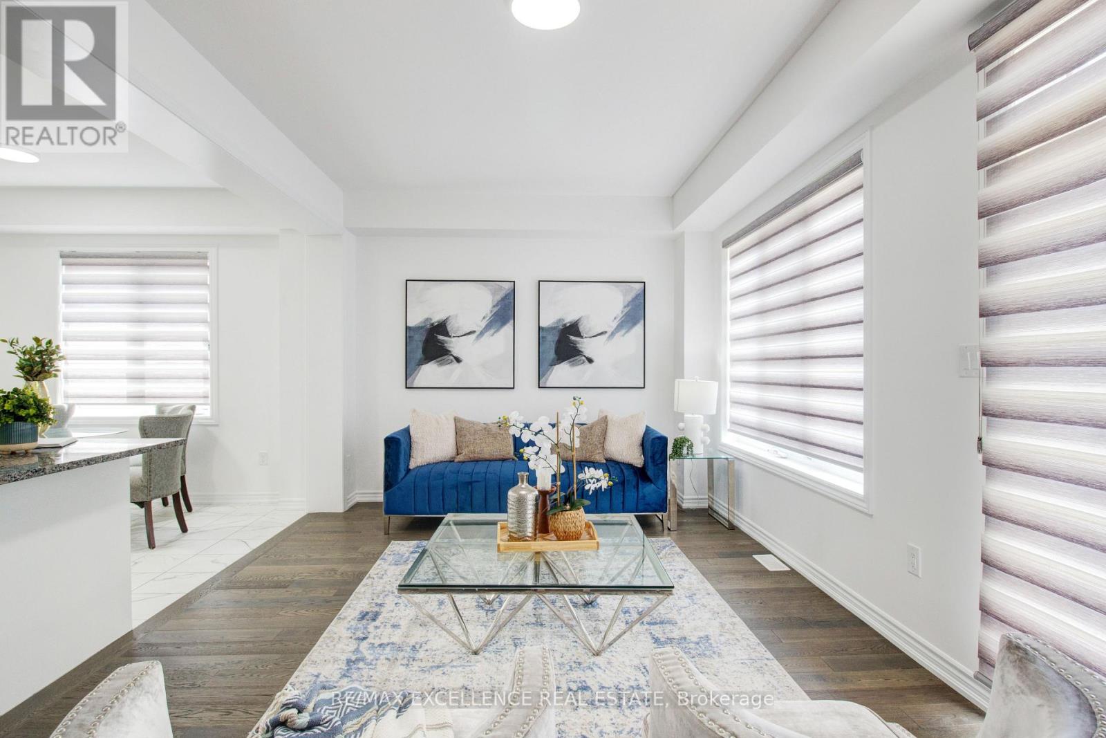 49 Malcolm Crescent, Haldimand, Ontario  N3W 0E9 - Photo 10 - X12264204